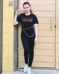 High Rise Jeans+Unisex Tshirt